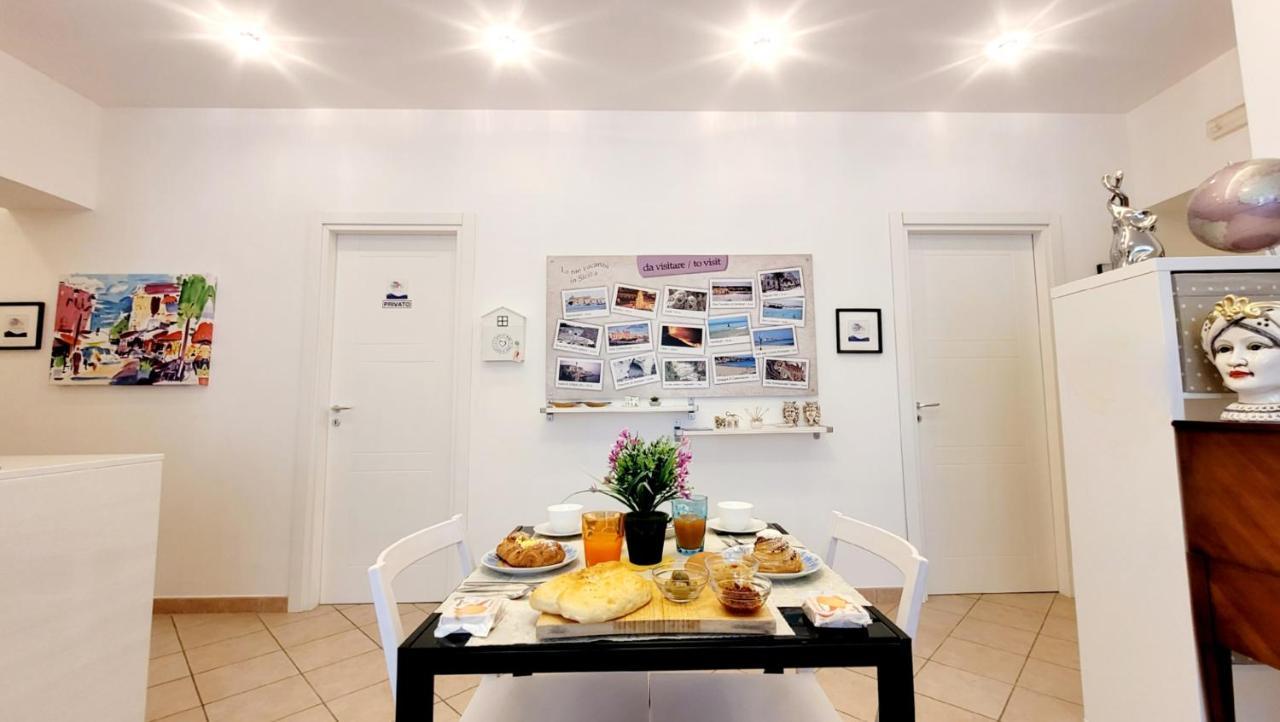 אבולה Melody Room מראה חיצוני תמונה