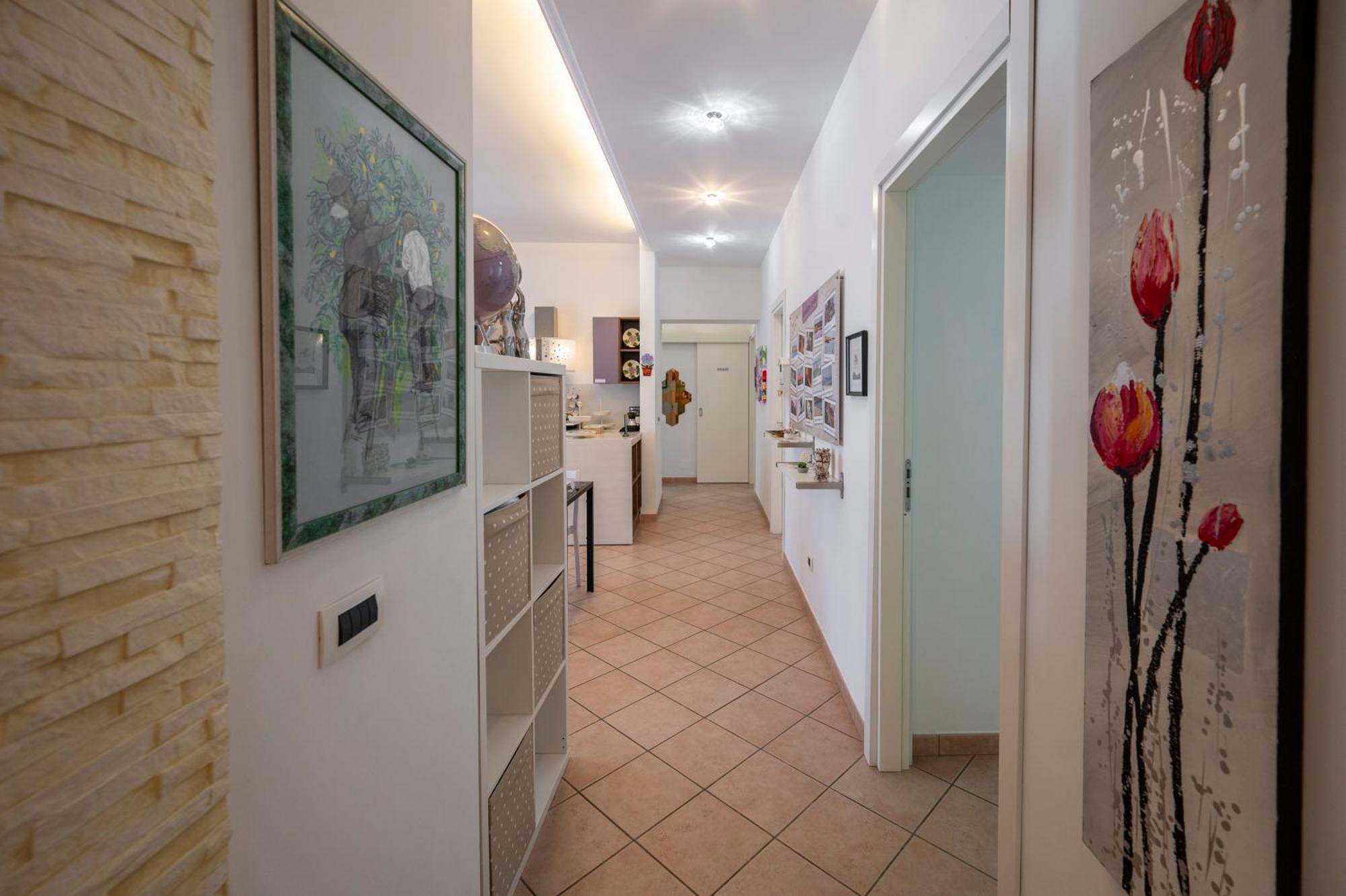 אבולה Melody Room מראה חיצוני תמונה